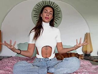 Foreskin Vs Circumcised Penises Tutorial With Roxy Fox