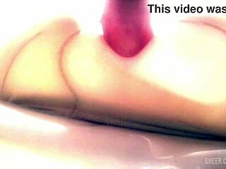 She excites me so much, i rip her leggings to fuck her cute ass 😍