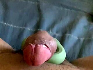 Oh god, I masturbate and cum so hard with this sex toy!