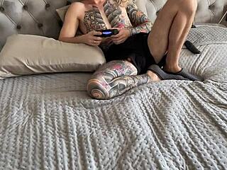 Russian step-brother gives anal gift on lovers' day