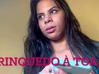 tirando a virgindade do cuzinho da nossa amiga gostosa ela nao deixou colocar tudo no red e no cher