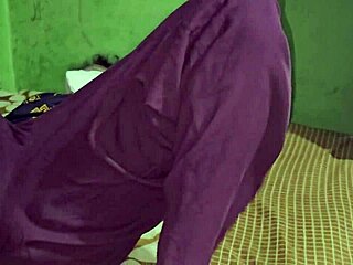 i cum hard with my indian boyfriends big cock