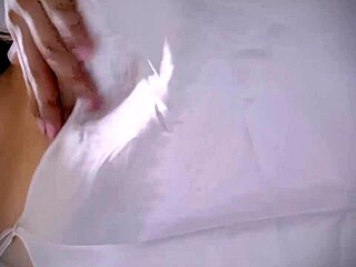 Hot MILF Fingering Her Wet Pussy in Solo Masturbation.