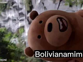 Without panties at the waterfall, I found a guy and sucked his dick.