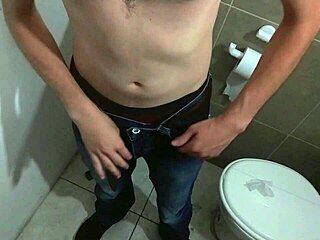 A Young Korean Amateur Explores Her Heart's Desires in a Solo Session