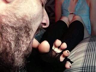 Lil kinky doll with small tits gives amazing footjob to uncle in piledriver