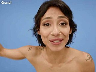 Wanna see veronica leal and anna de ville in group fucking with squirting and spanking?