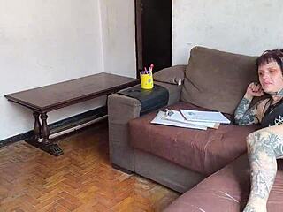 guy shows buddy pussy eating beats video games