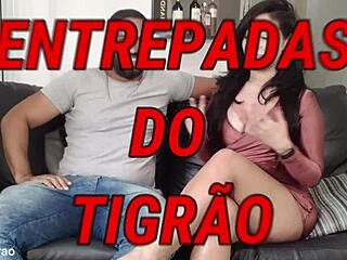 I have my first anal sex with big ass