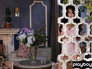 The glamorous babes introduce their beautiful, ideal bodies to the camera