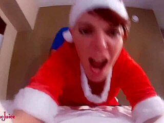 Mrs Claus gets bred by black guy on Christmas