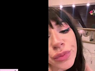 im not psycho crazy girl squirting