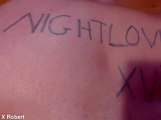 video de verificación de amateurs en acción sugerente.