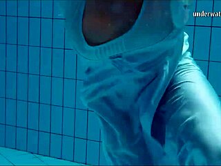 Juicy tits of a seductive girl Piyavka chehova in water
