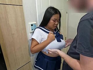 i love asian bbw stepmom sucking big cock doggystyle