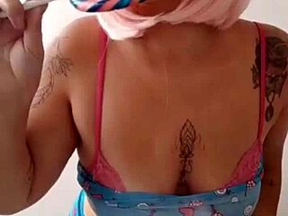 The delight of sucking a man like a whore in exhibitionist flashing