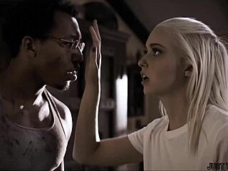 Blind patient gets blowjob and pussy fuck from new doctor