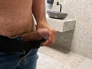 diogo brasileiro masturbating solo