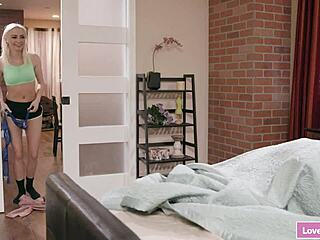 Lesbian milf facesits bored stepdaughter