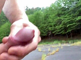 clitlicker662 shares outdoor forest clit licking update