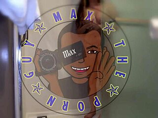 i shows off her big tits n ass while she blows me sloppy