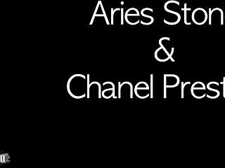 Two brunette pornstars use double dildo and strap on 😍