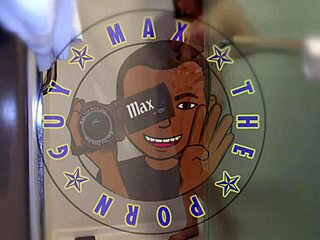 i shows off her big tits n ass while she blows me sloppy