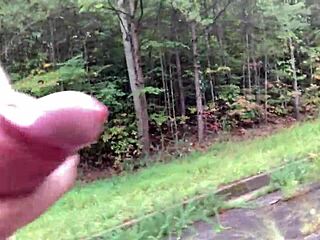 clitlicker662 shares outdoor forest clit licking update