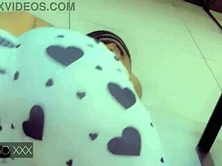 This hot girl has a great ass, she loves to twerk