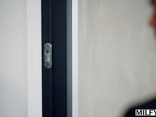 Milfy Phoenix Craves BBC and Gets Pounded Hard