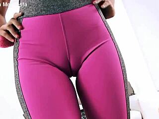 Latina with amazing body in yoga pants exposing cameltoe and ass