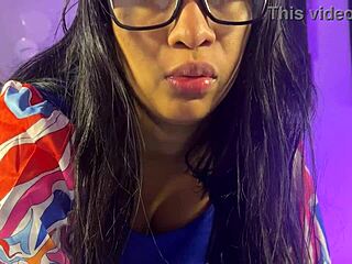 The stepmom wants to get pregnant and seduces her stepson