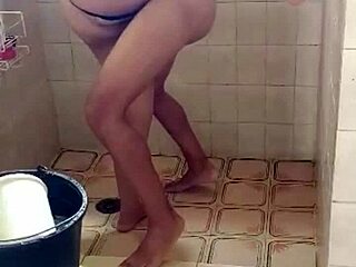 I Stay Alone at Home with My Stepsister