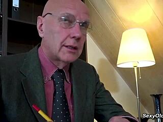 Teen Girl Seduces Mature Old Man Hugo in Office!