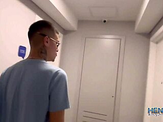 a mina do xvideos tava com fogo na bucetinha dela por mim e comi ela antes de nos encostar no baile 😈