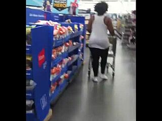 candid black woman with stacked body and huge booty