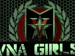 tasha reign slides her glass dildo in her cunt 😍