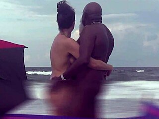 More bare ass fucking on the beach with BBC
