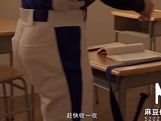 asian queen su yu tang seduces in classroom setting