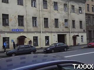 fucked and creampied on webcam, sloppy blowjob included 😜