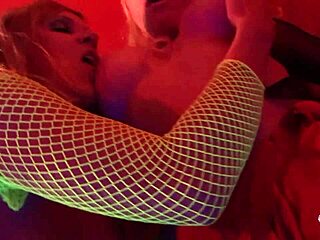 blonde strippers fight then finger and make up