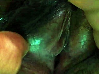 Mature desi wife gets big ass massage from sales boy.