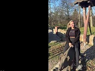 I love this quiet office girl's wild party side