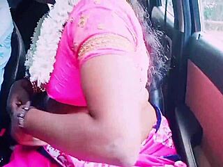 indian housewife cheats in car with boyfriend