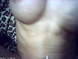 candice cumm meets maxxx loadz for a first time homemade encounter