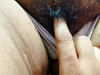 A sales boy messaged mast desi Indian wife's big ass
