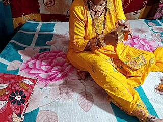 indian bridal bhabhi blows and fucks stepbrother in bathroom! 😘