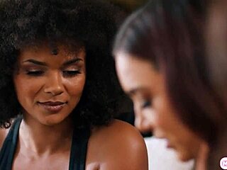 ebony babe kisses and fingers her bff and roommate in a hot threesome 😍