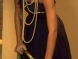 Milf Brooke Banner getting fucked by older man on bed 😏