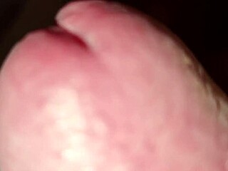 A casa con la matrigna è sempre una sborrata